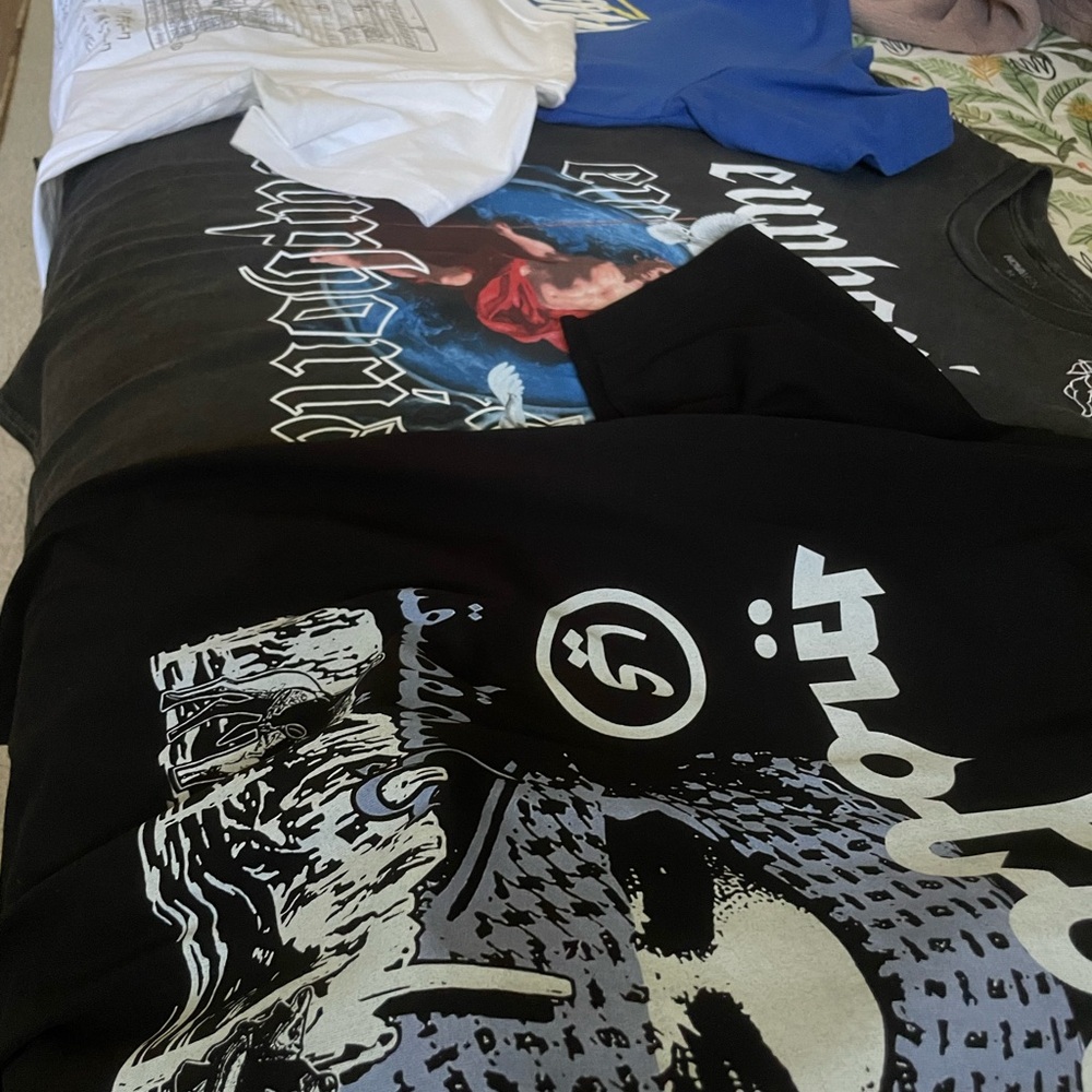 Men’s clothing 25+ pieces Designers/Casual/ Street / All
